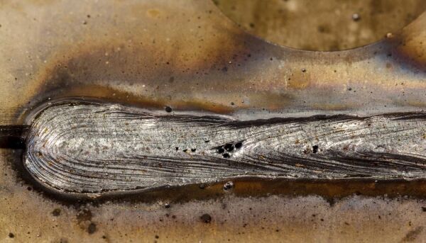 Weld cleaning